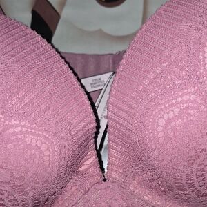 Victoria's Secret Mauve Lace Bra